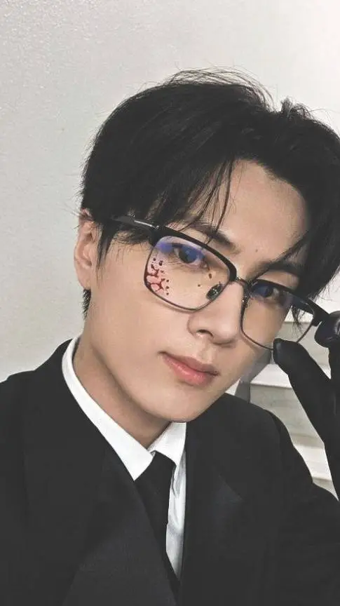 ai character: jay background