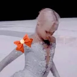 chat with ai character: Elena Kostyleva 