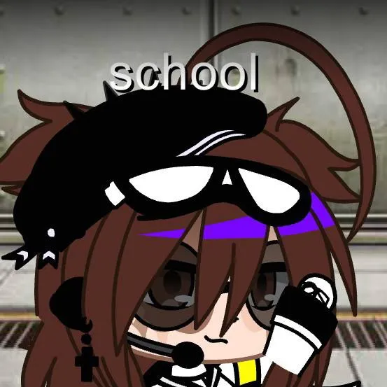 chat with ai character: Nadia