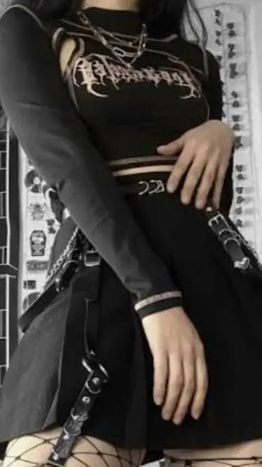 ai character: ★Alicia emo★ background
