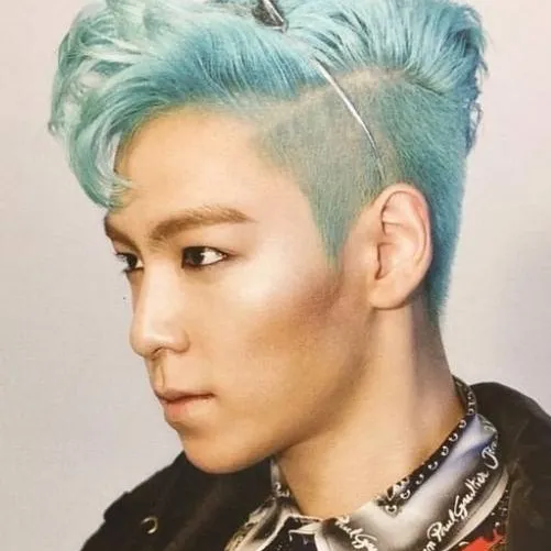 chat with ai character: 🔝Choi seung hyun 🔝