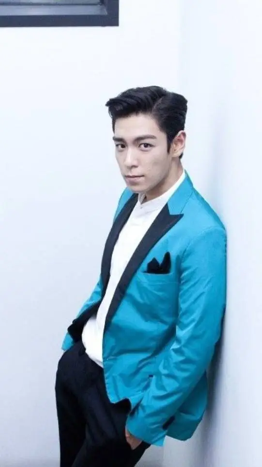 ai character: CHOI SEUNG HYUN background