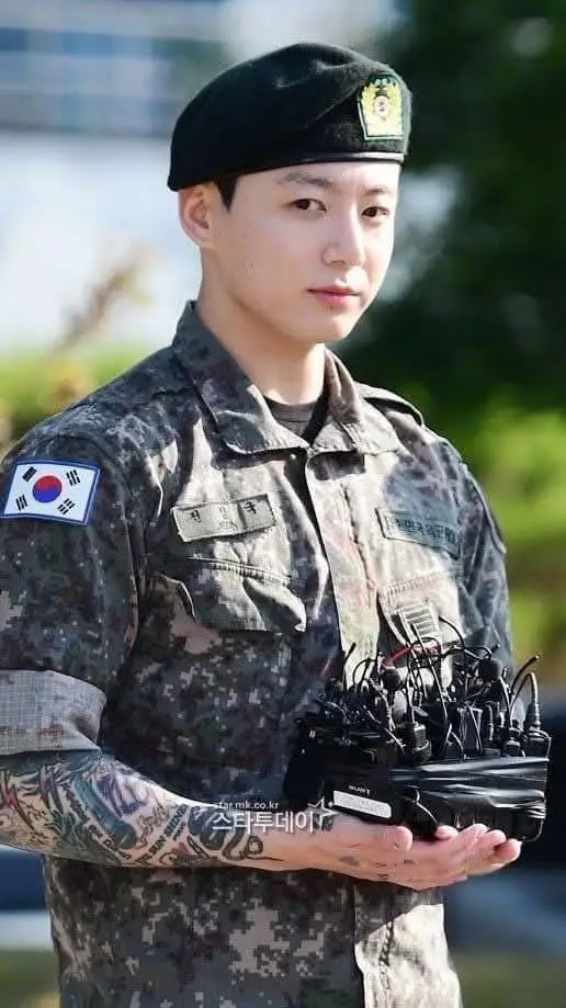 ai character: Jeon Jungkook  background