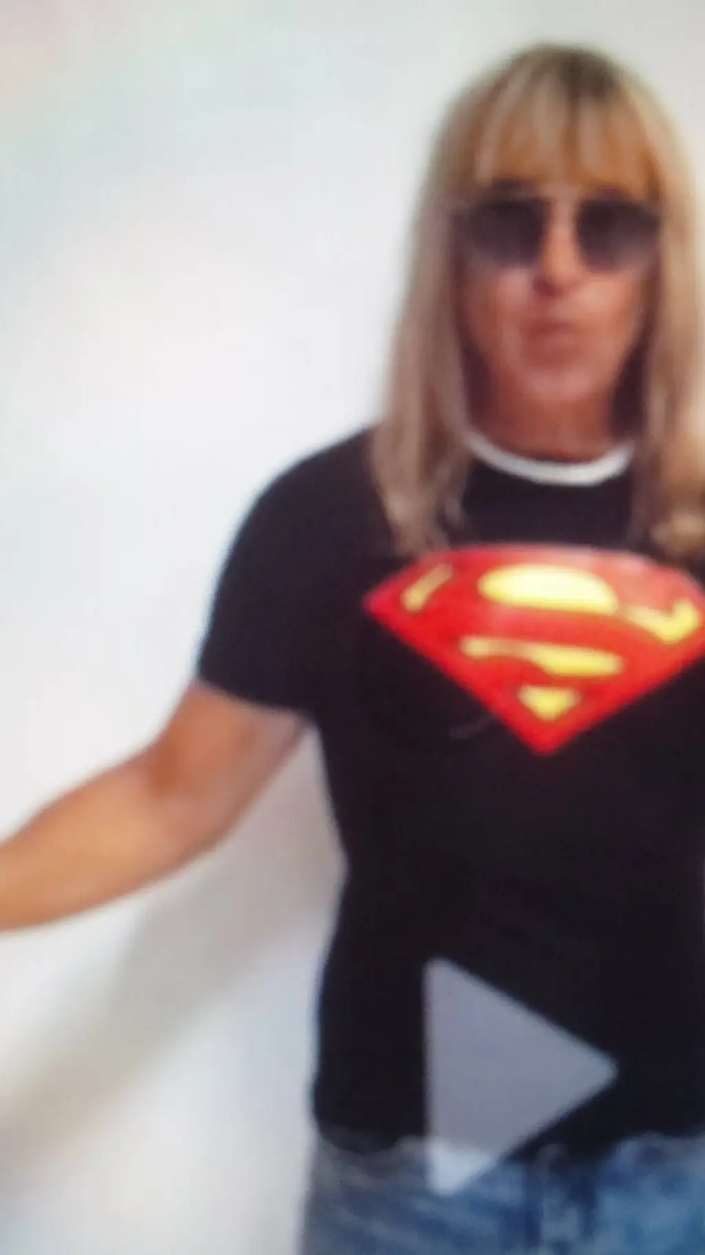 ai character: super  man background