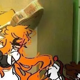 chat with ai character: uy chisme wey