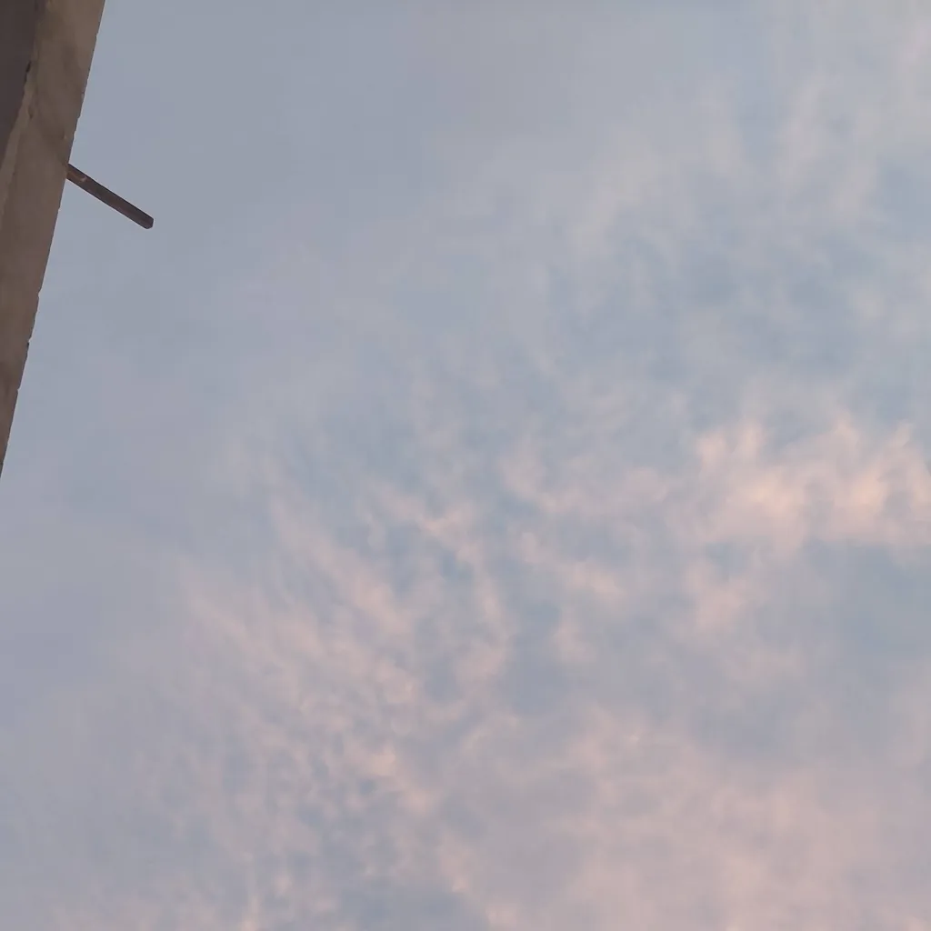 chat with ai character: último día