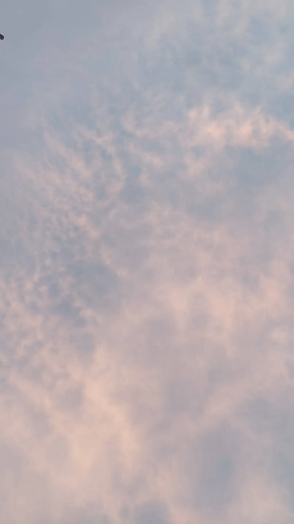 ai character: solo corran  background