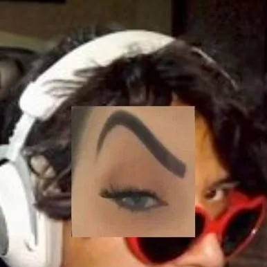 chat with ai character: ¡pelea,pelea!