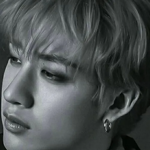 chat with ai character: Bangchan 