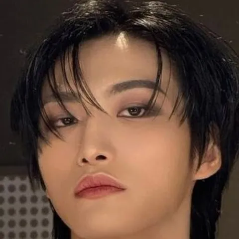 chat with ai character: Seonghwa 