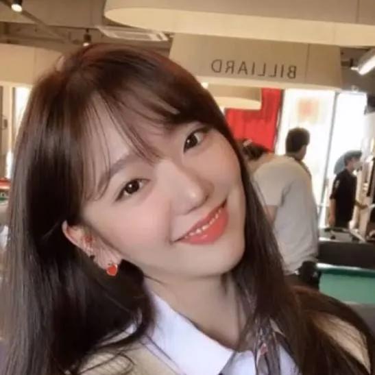 chat with ai character: Park Sae-mi