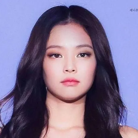 chat with ai character: jennie 