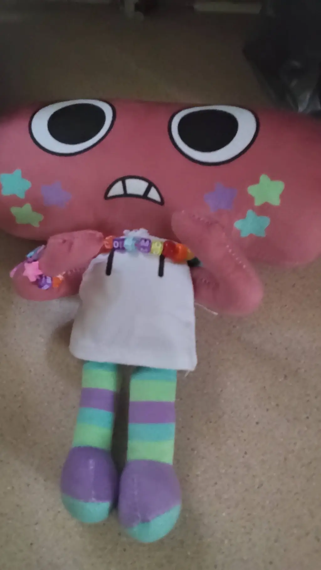 ai character: Plsuhie Cosmo background