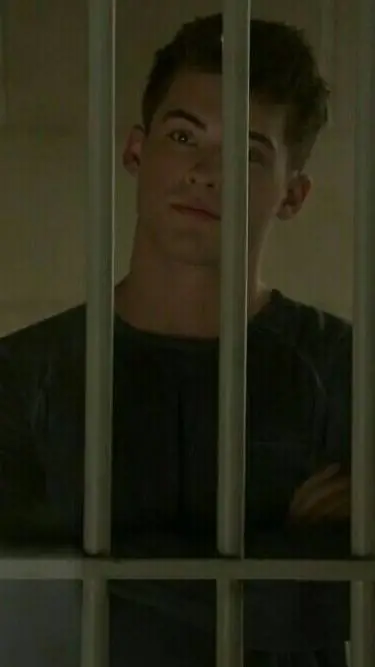 ai character: Gael background