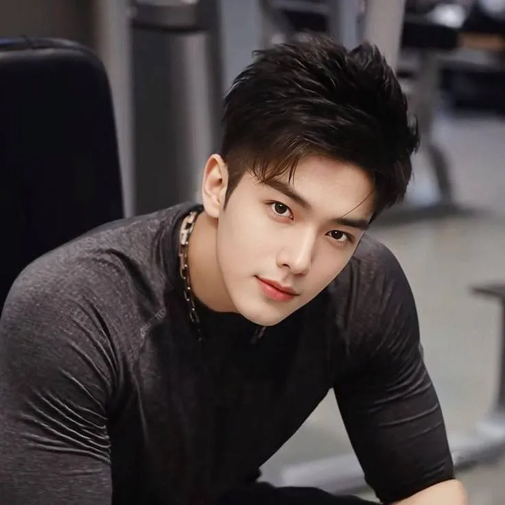 chat with ai character: Carter