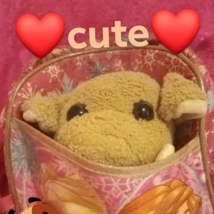 chat with ai character: LIAN AND FRIENDSSS