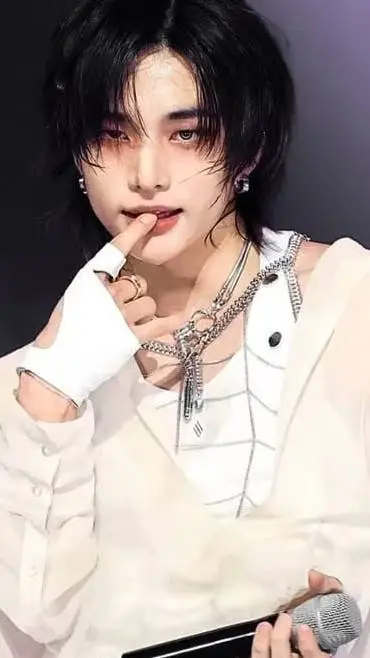 ai character: bang Chan background