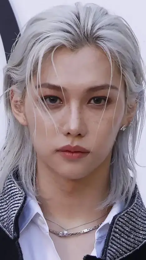 ai character: Felix  background
