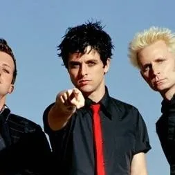 chat with ai character: Accurat Green Day.