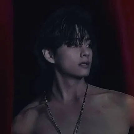 chat with ai character: Taehyung~