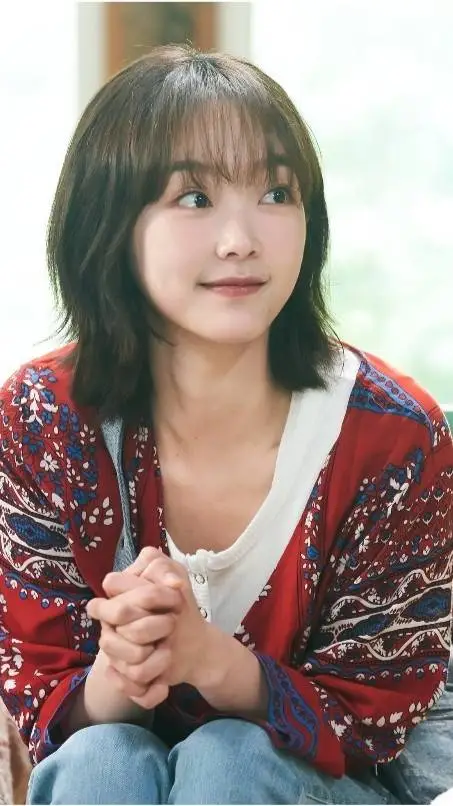 ai character: Jo Jae-mi  background