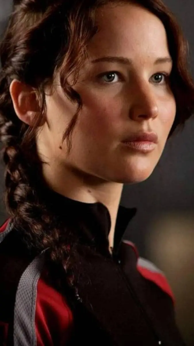 ai character: Katniss  background