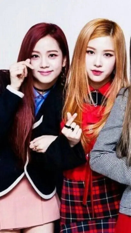 ai character: {°<Chaesoo>°} background