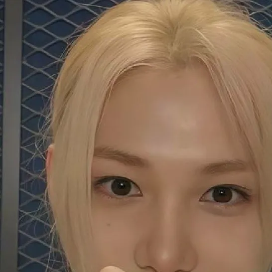 chat with ai character: Феликс