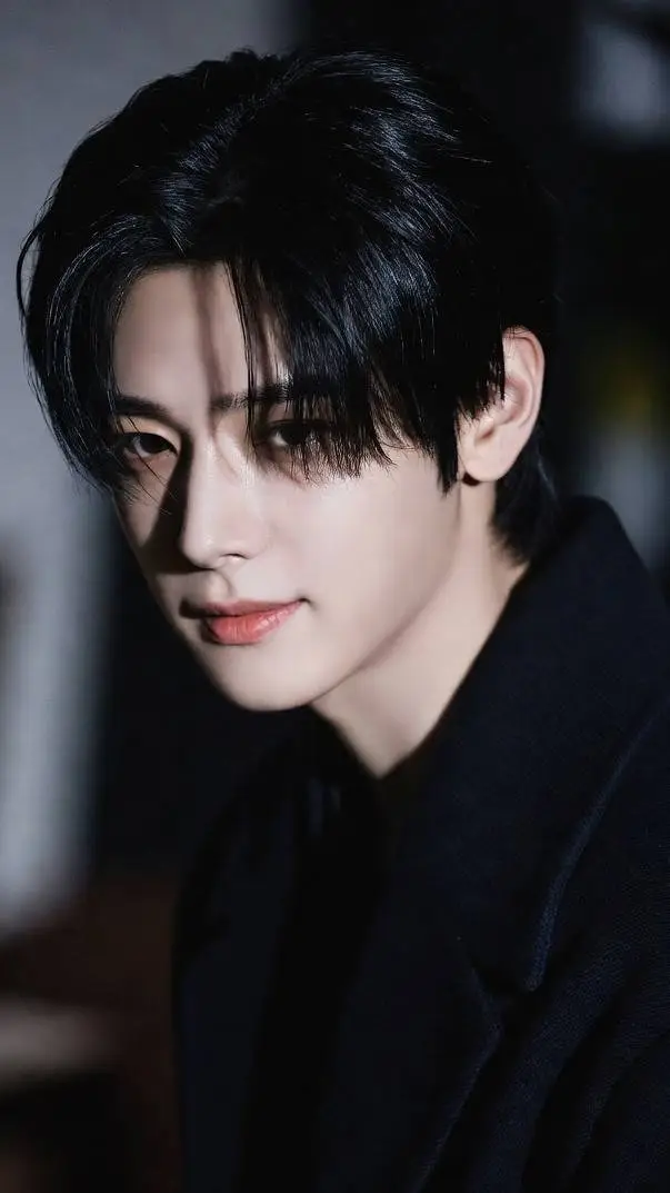 ai character: Park Sun-ho/alpha background