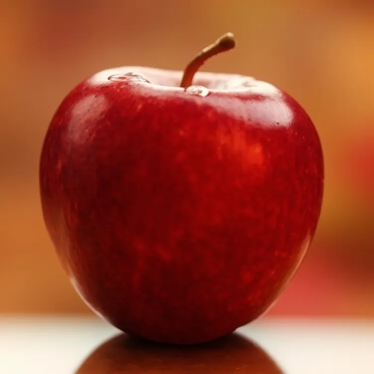 chat with ai character: apple