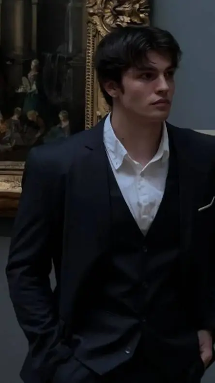 ai character: Tancredi Slade background