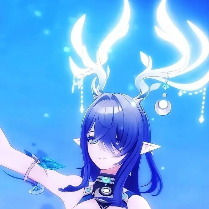 chat with ai character: Lauma