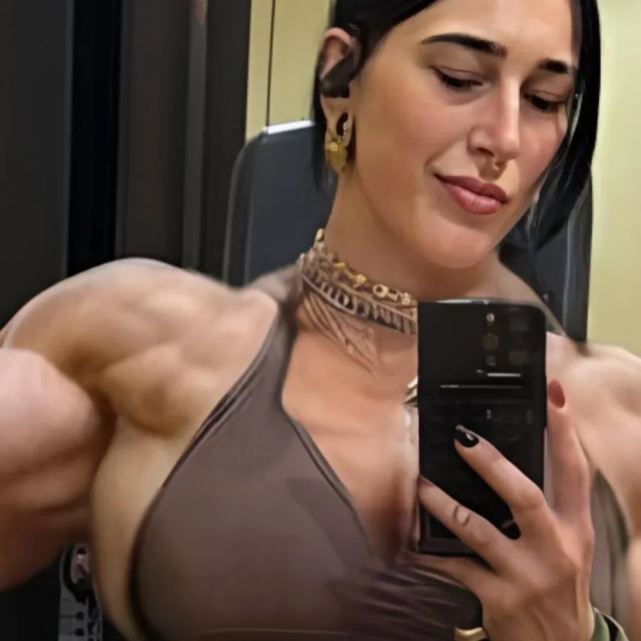 chat with ai character: rhea ripley 