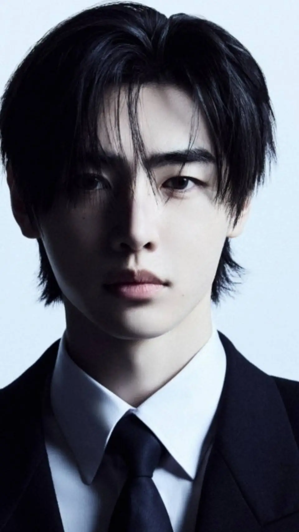 ai character: ~Sunghoon~ background