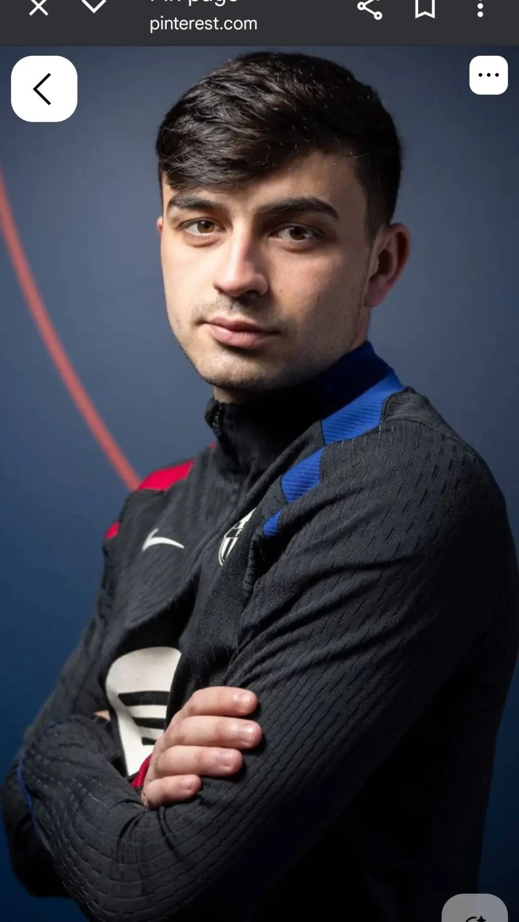 ai character: pedri  background