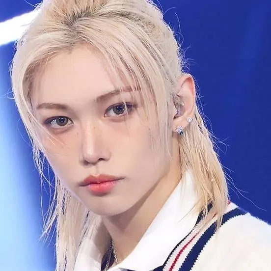 chat with ai character: ⌑𝖿ᥱᥣі᥊⌑