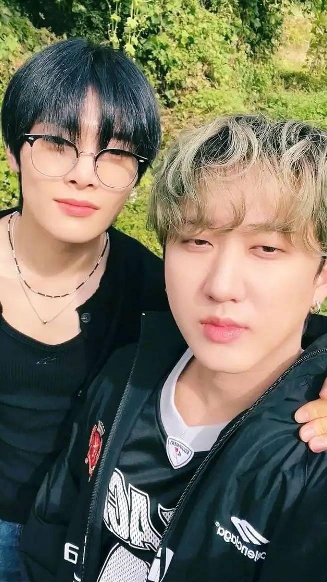 ai character: ٭ʚ𝐉𝐞𝐨𝐧𝐛𝐢𝐧 ɞ٭ background