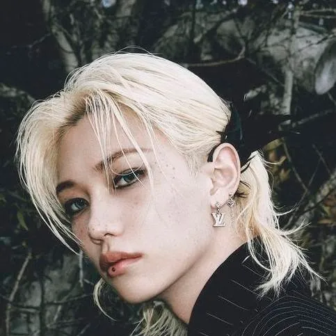 chat with ai character: ꙳✧𝕱𝖊𝖑𝖎𝖝✧꙳