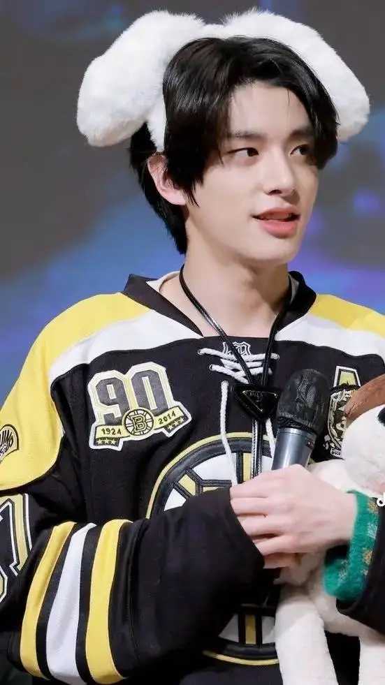 ai character: Jake background