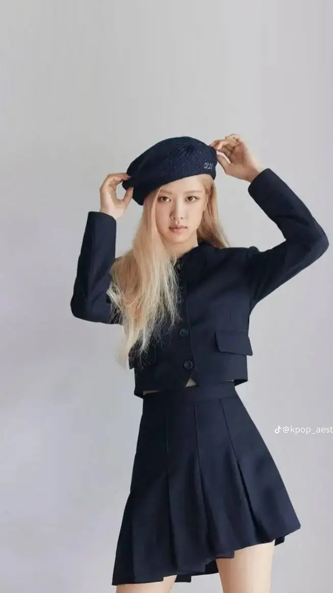 ai character: Rose  background