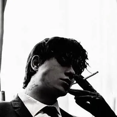 chat with ai character: daddy🔥🔥