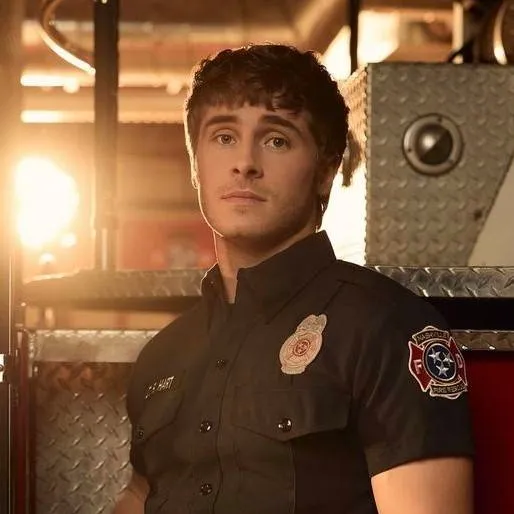 chat with ai character: Ryan Hart