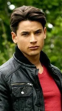 ai character: Troy Borrows background