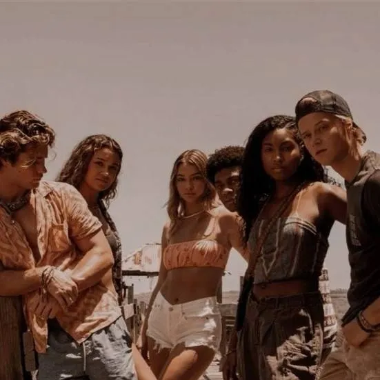 chat with ai character: OBX