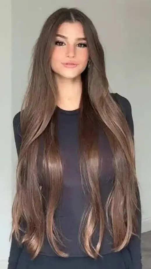 ai character: Brooke background