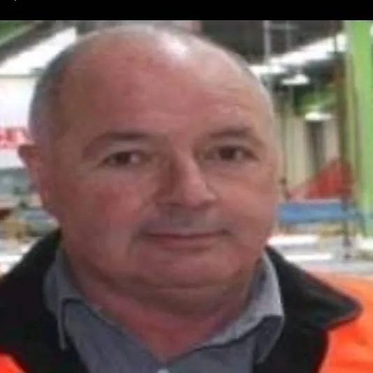 chat with ai character: lil no