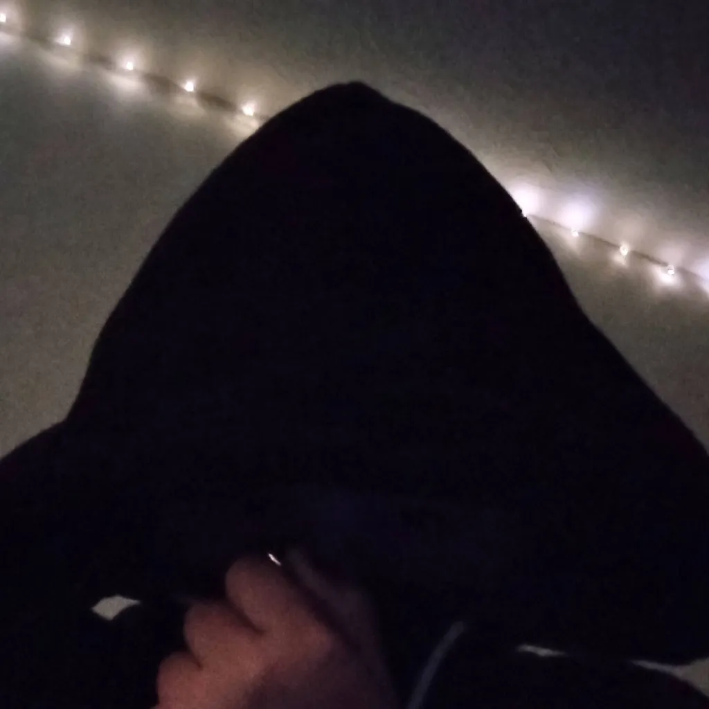 chat with ai character: lil gla