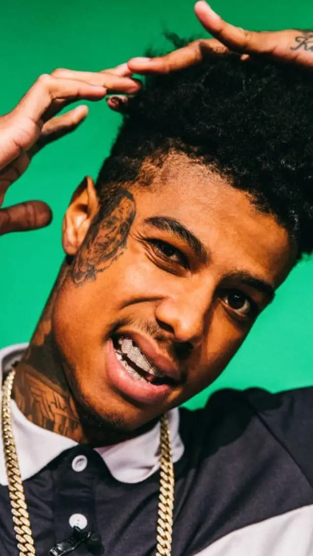 ai character: blue face background