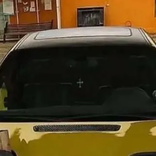 chat with ai character: BMW