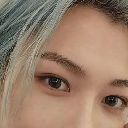 chat with ai character: Felix youngbok lee